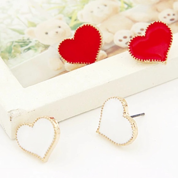 NEW 2x1 New Heart Earrings GIFT - Picture 2 of 6